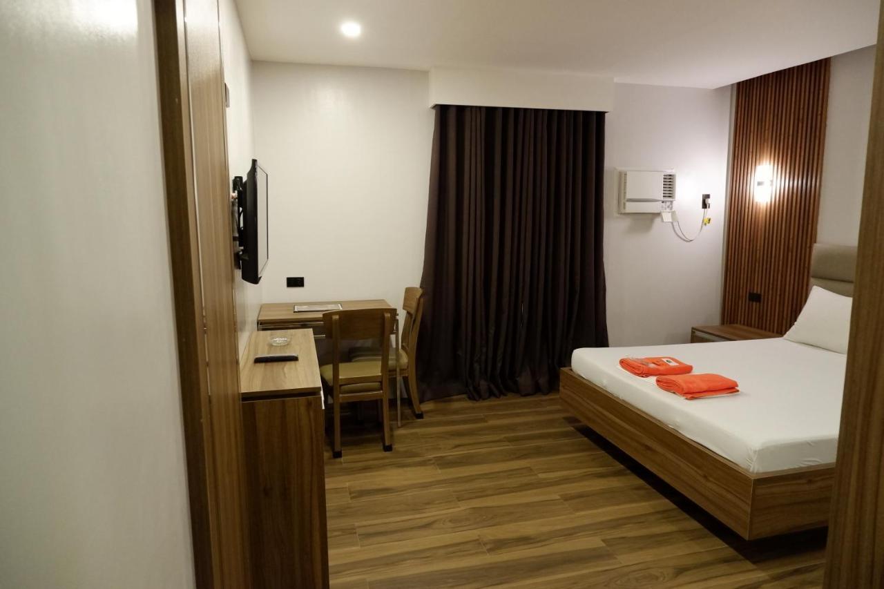 El Vistra Traveller'S Inn Calumpit Екстериор снимка