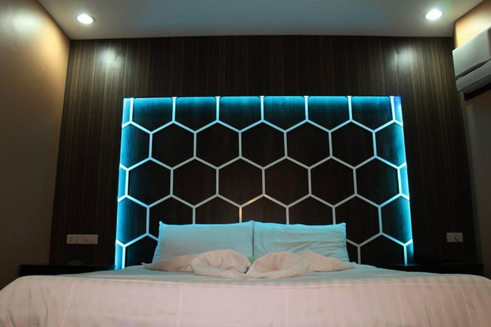 El Vistra Traveller'S Inn Calumpit Екстериор снимка